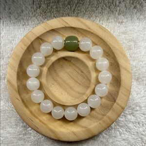 Elegant White and Green Beaded Bracelet